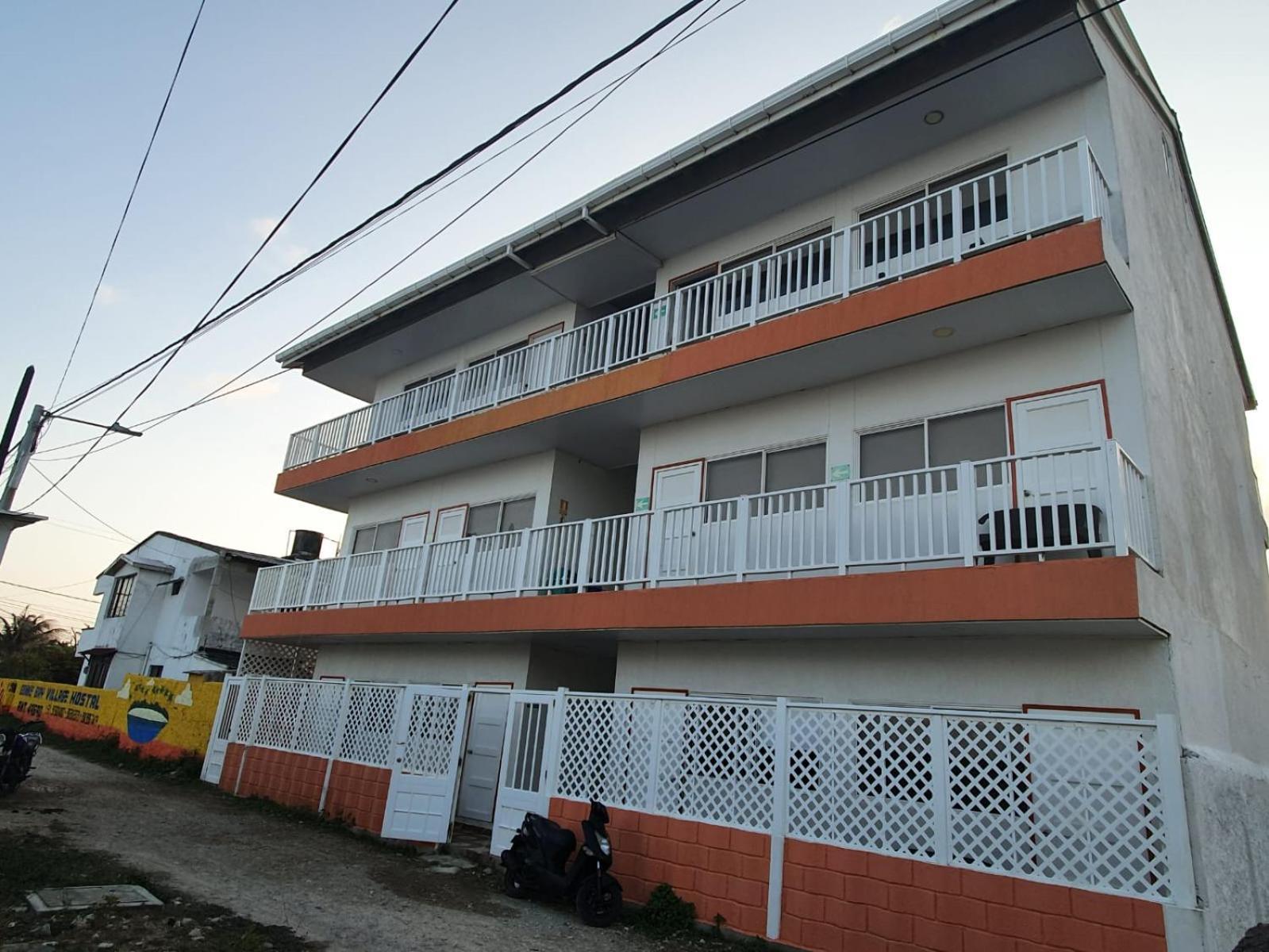 Victoria'S Gennie Bay Village Hostal San Andres  Exterior photo