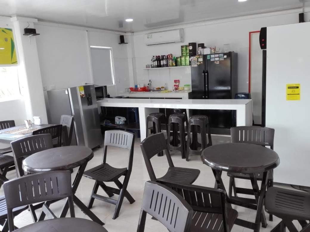 Victoria'S Gennie Bay Village Hostal San Andres  Exterior photo